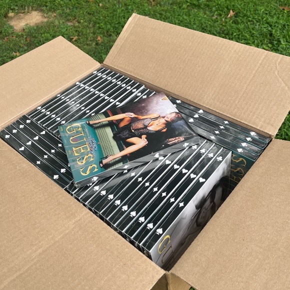 Guess Spring 2004 Catalogue Collectible Playing Cards by Paul Marciano - Picture 12 of 16